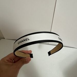 Chanel Black & White Ribbon Headband
